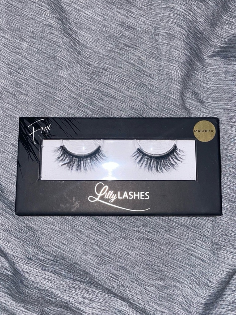 Lilly Lashes Black Fluffy Faux Magnetic Eyelashes